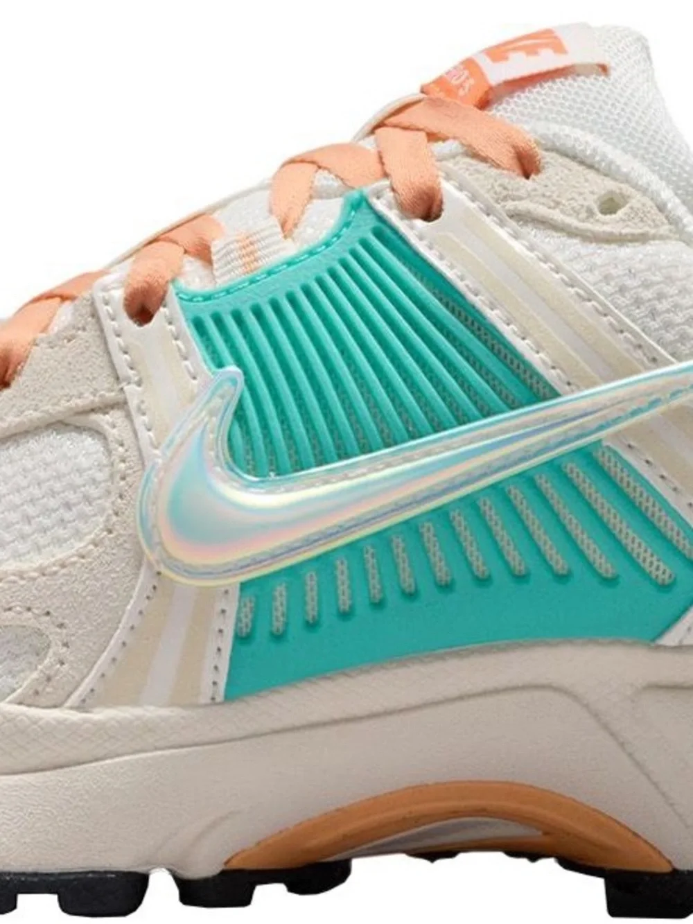 Nike Women’s White Teal & Peach Cushlon Running Shoe